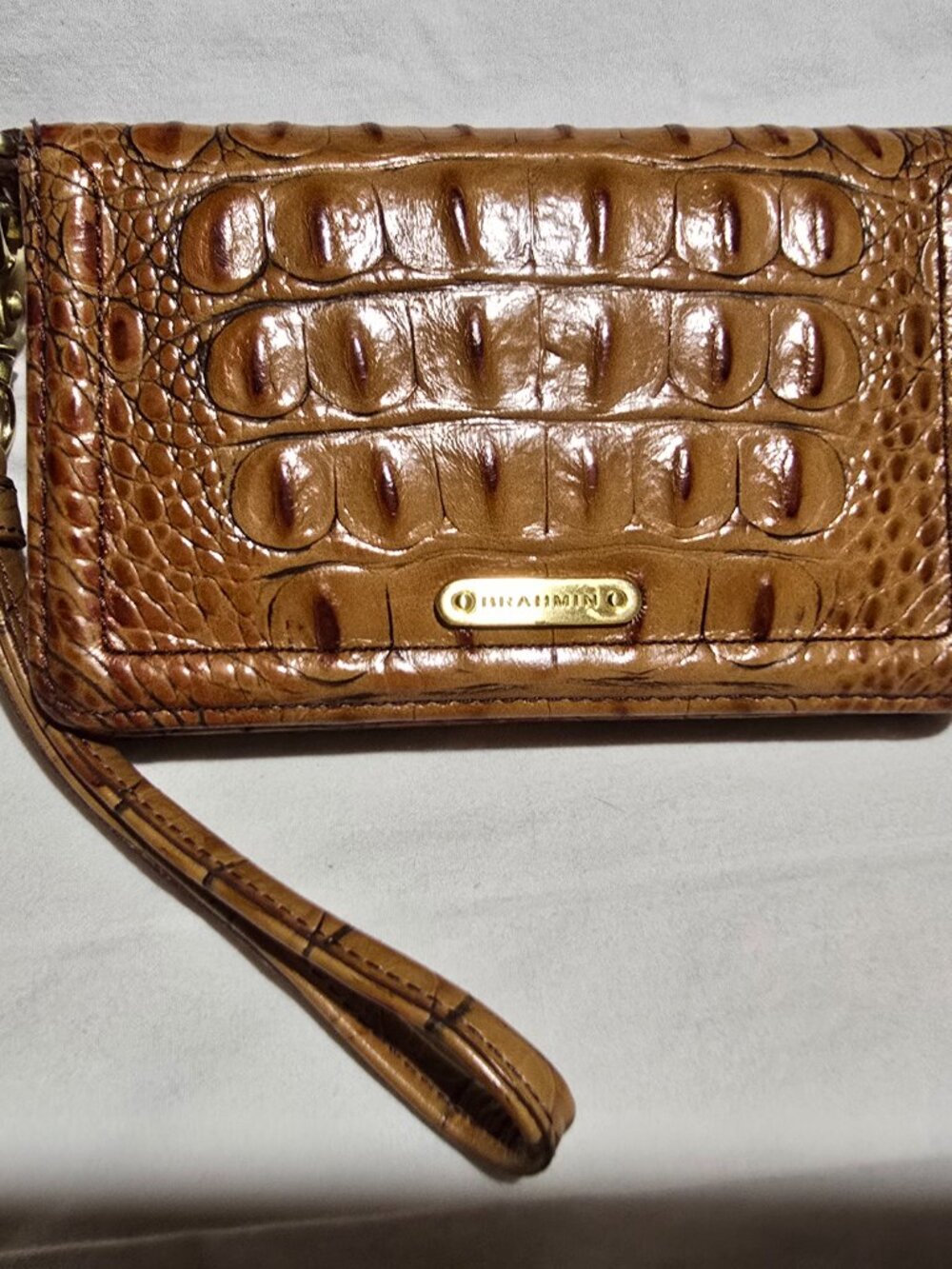Brahmin Debi Wristlet Wallet Toasted Almond Croc Embossed Leather Gently Used